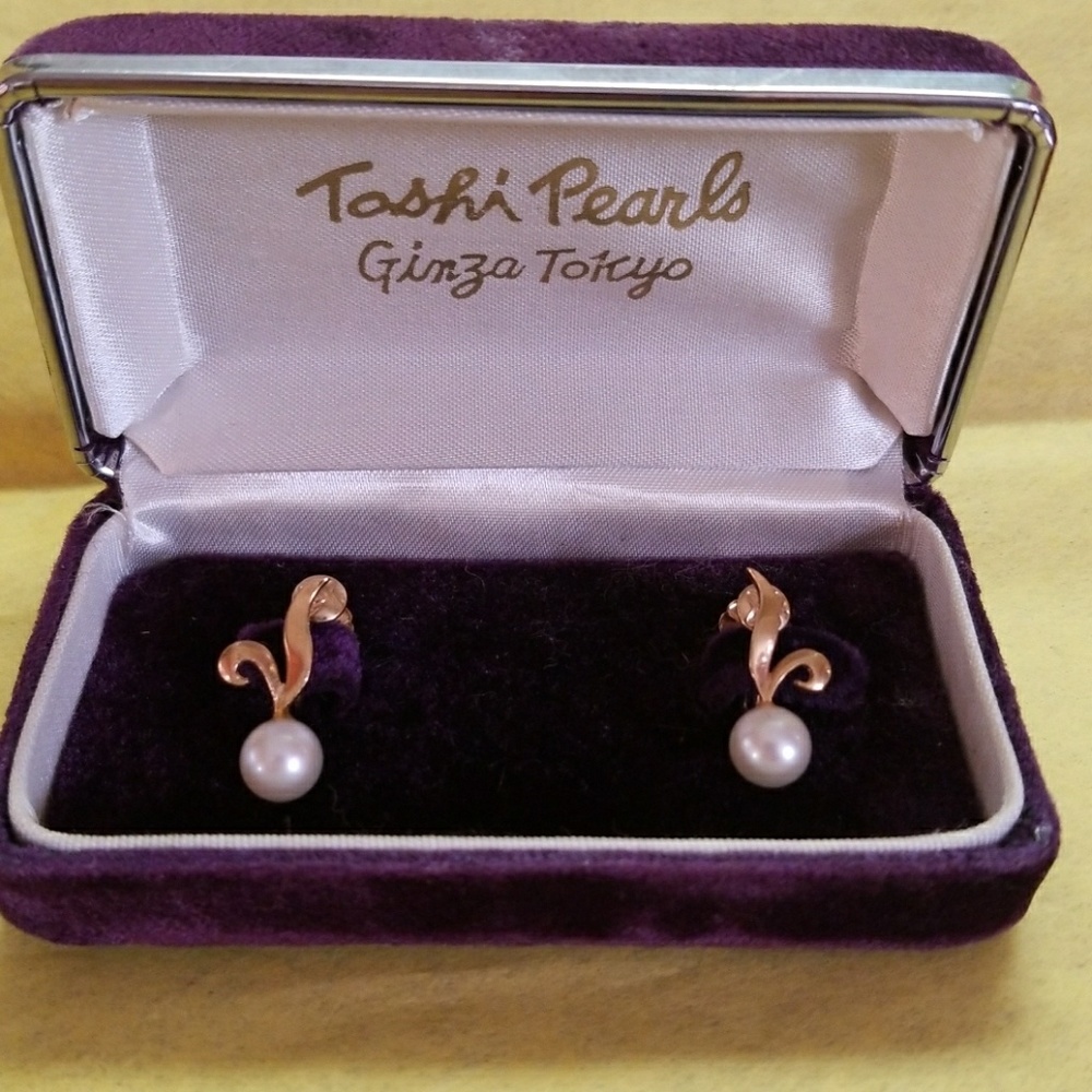 14kt Gold Pearl Screw back earrings Vintage - Picture 2 of 4